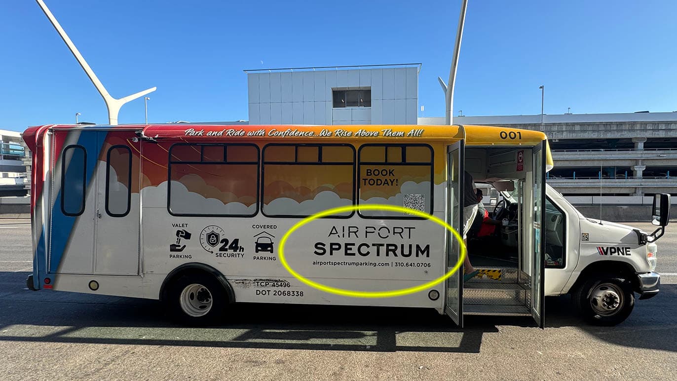 Airport Spectrum shuttle bus